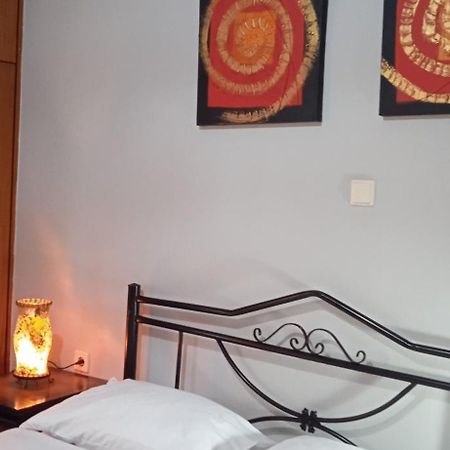 Steve'S House & Eldi Apartment Edessa Bagian luar foto