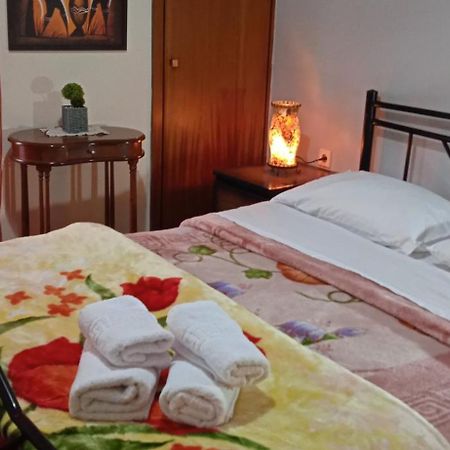 Steve'S House & Eldi Apartment Edessa Bagian luar foto